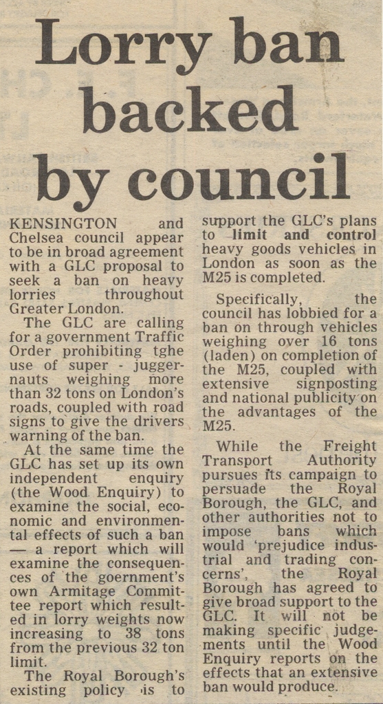 19830325 ROYAL BOROUGH LORRY BAN CN.jpg